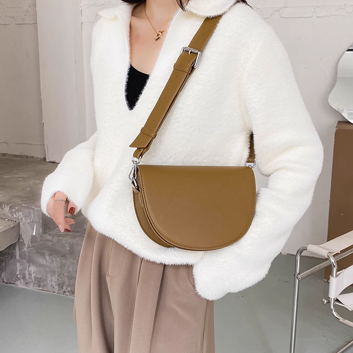 Virelle | Crossbody Bag