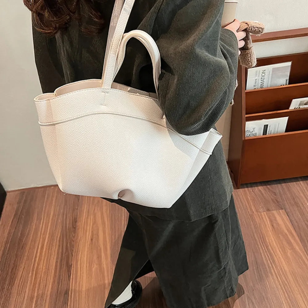 Belle | Tote Bag