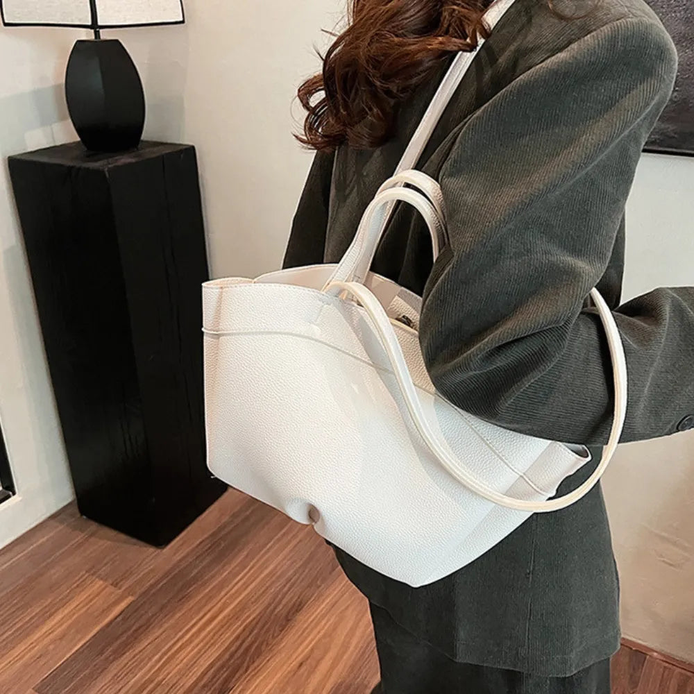 Belle | Tote Bag